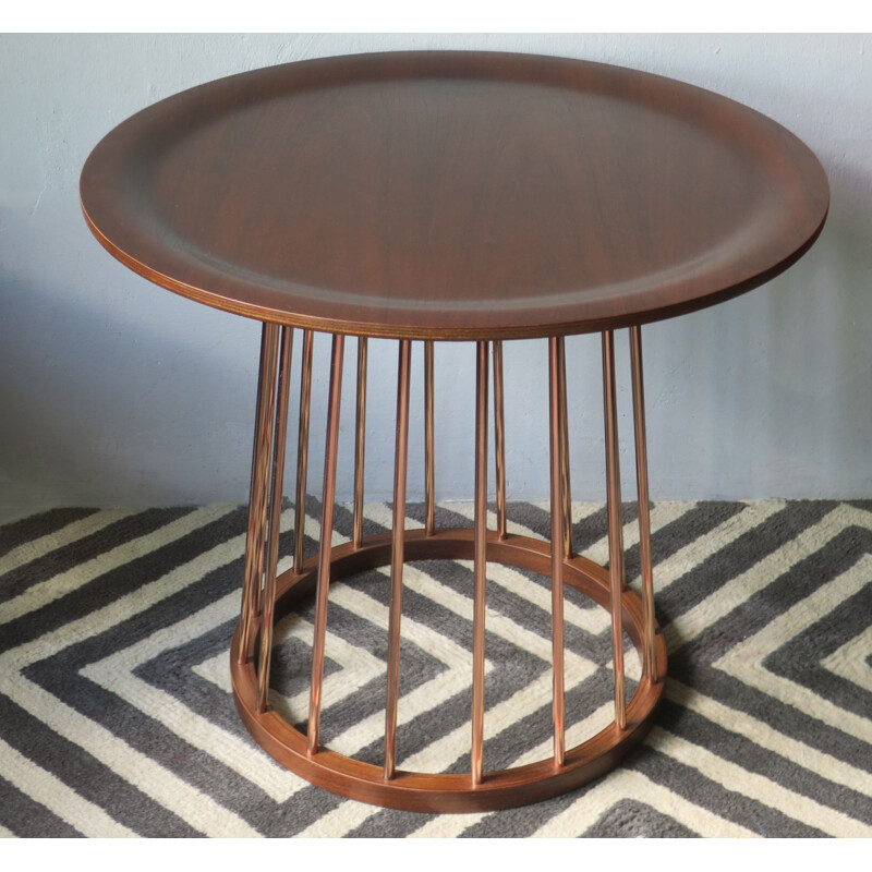 Table basse vintage circulaire en teck et cuivre