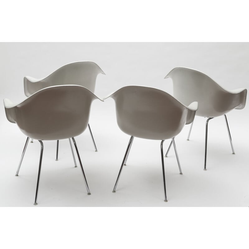 Lot de 4 chaises vintage "Dax" de Charles et Ray Eames 1950