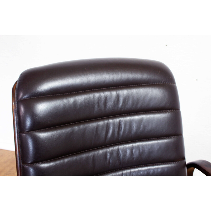 Vintage Stoll Giroflex conference chair in leather and wood 1960s