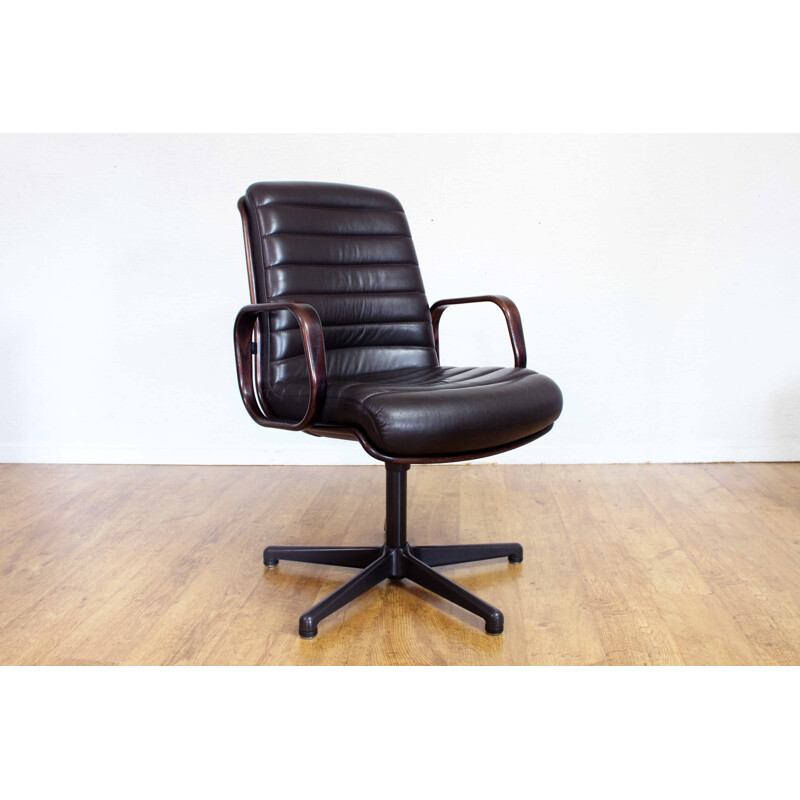 Fauteuil vintage de de conférence Stoll Giroflex en cuir et bois 1960