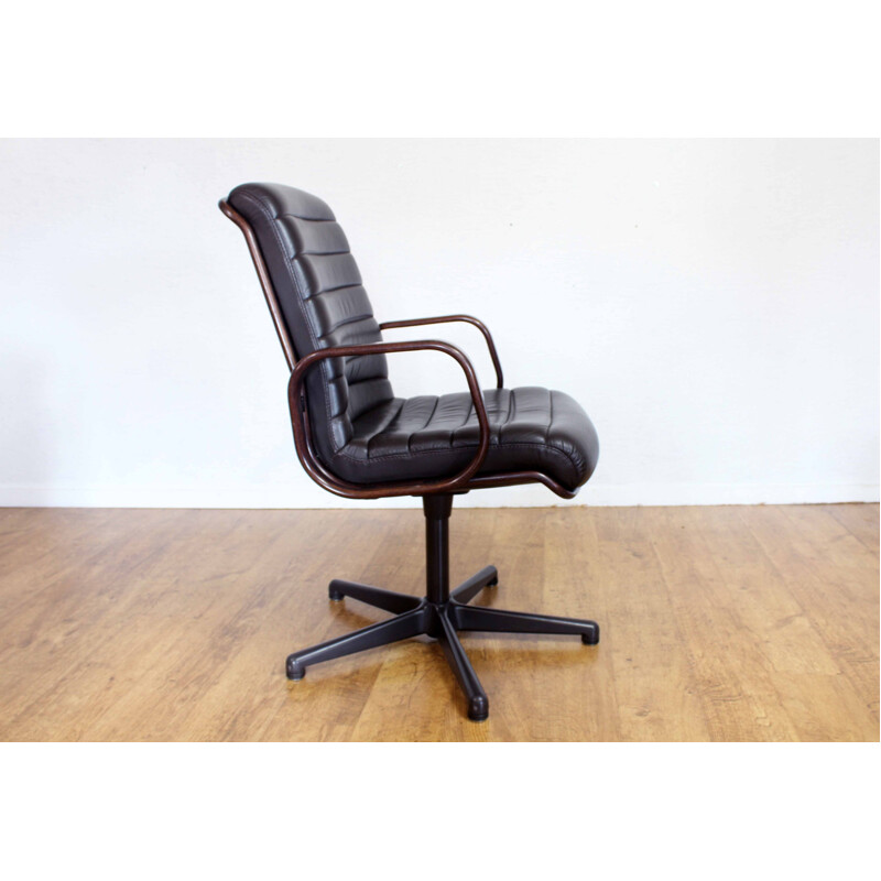 Vintage Stoll Giroflex conference chair in leather and wood 1960s