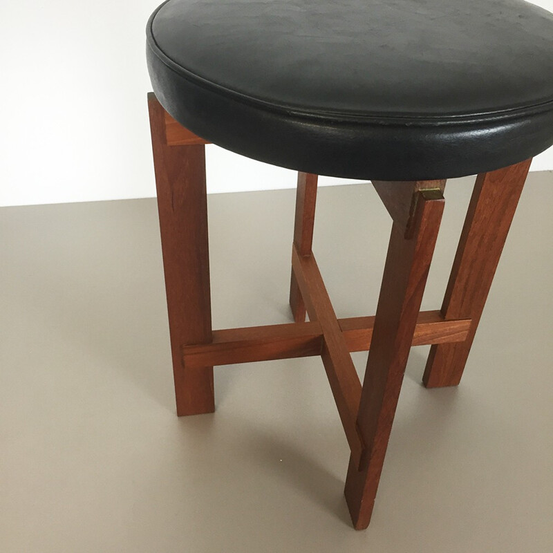 Luxus Vittsjö stool in teak and black leather, Uno & Östen KRISTIANSSON - 1960s