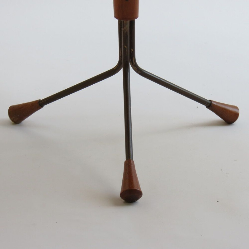 Table vintage à 3 pattes en teck par Albert Larsson Alberts Tibro, Suède 1960