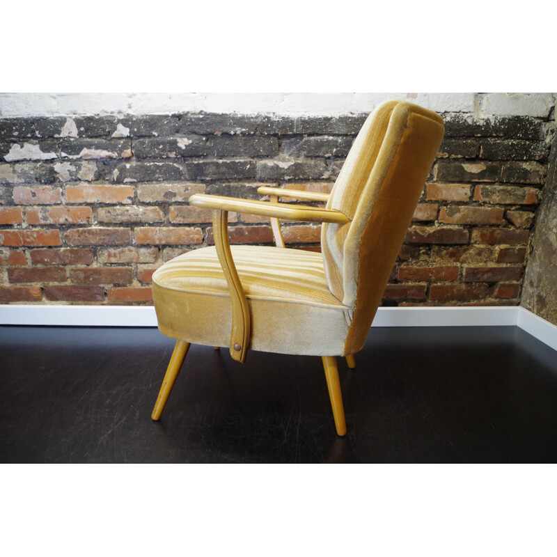 Vintage club armchair with armrests 1960s