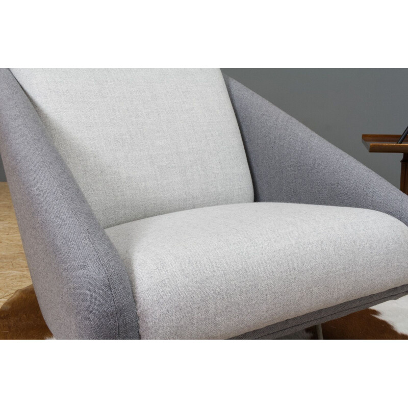 Vintage club chair grey by Theo Ruth for Artifort 1958s