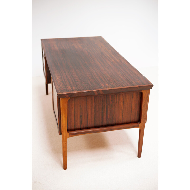 Bureau vintage en palissandre d'Erik Buck