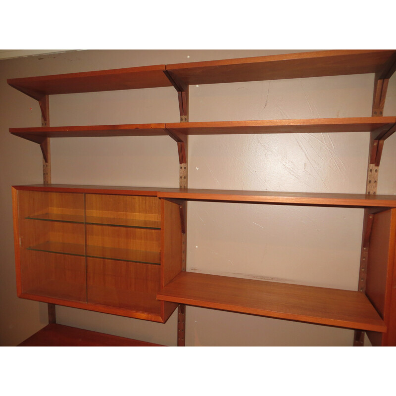 Royal shelving system in teak, Poul CADOVIUS - 1960s