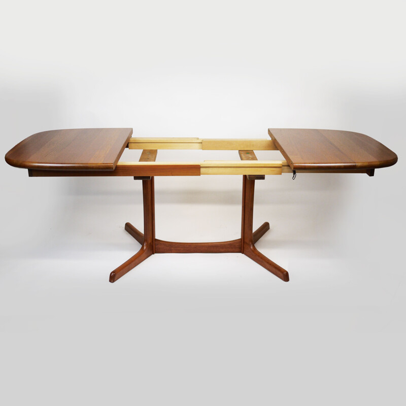 Vintage Extendable Teak Oval Dining Table from Dyrlund, Denmark 1960s