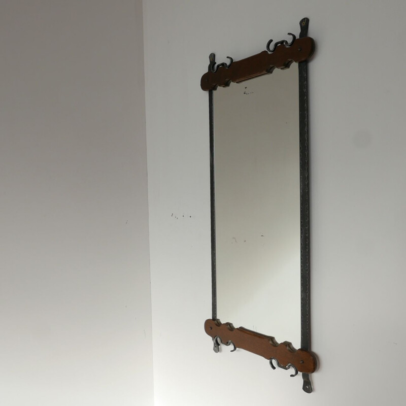Brutalistischer Vintage-Spiegel aus Eisen und Holz, Belgien 1970