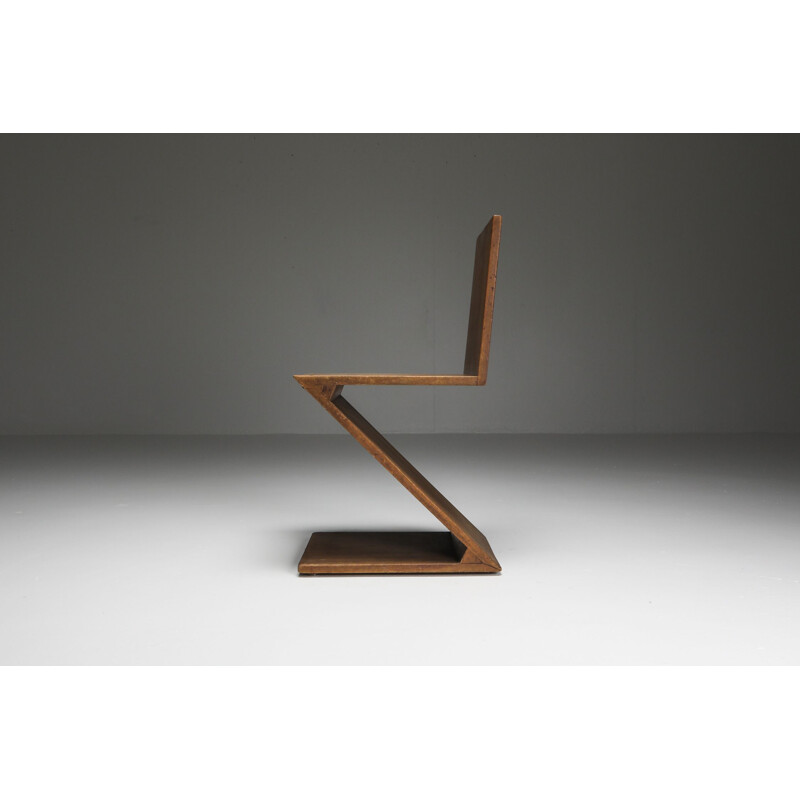 Vintage Zig-Zag Chair by G. Rietveld 1932s