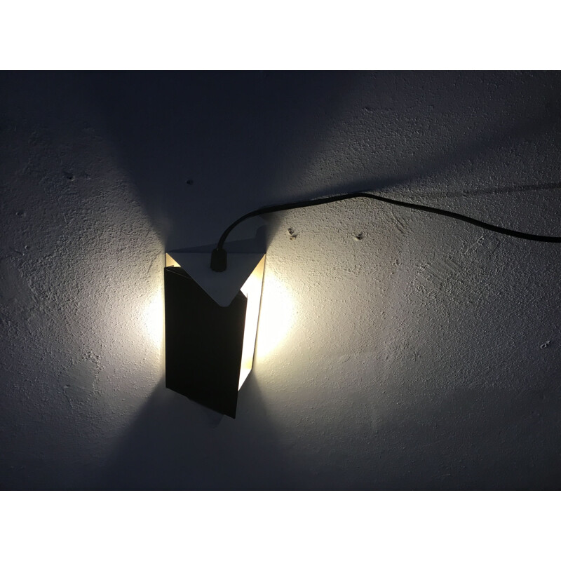 Vintage wall light classic bedside lamp from Anvia