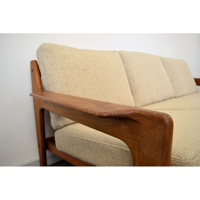 Mid-century 3-seater sofa in teak and cream fabric, Arne Wahl IVERSEN - 1960s