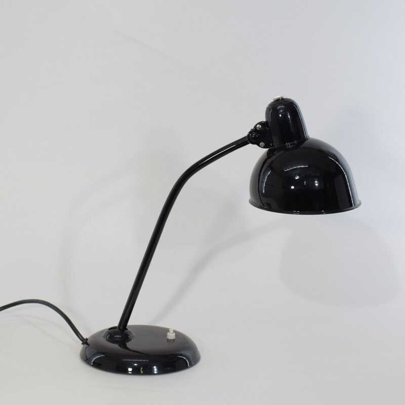 Lampe de bureau vintage en acier noir modèle 6556 "Christian Dell" du Bauhaus de Weimar, 1930