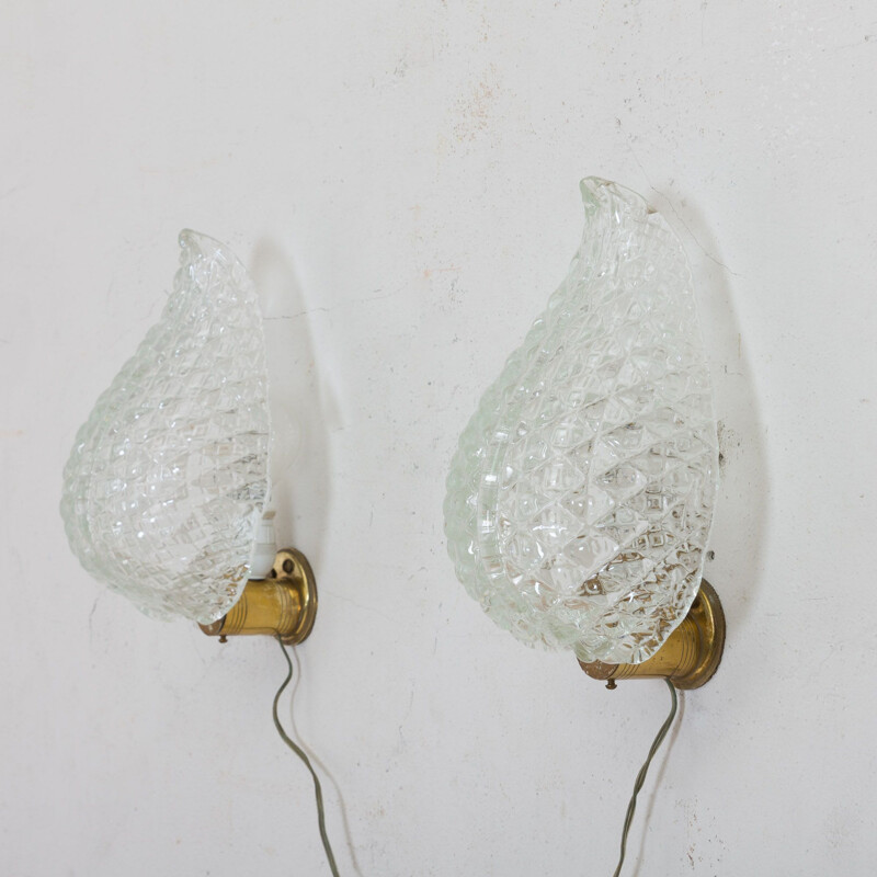 Vintage wall lamps with Murano glass shades leaf by Barovier & Tosso, Italy 1950s