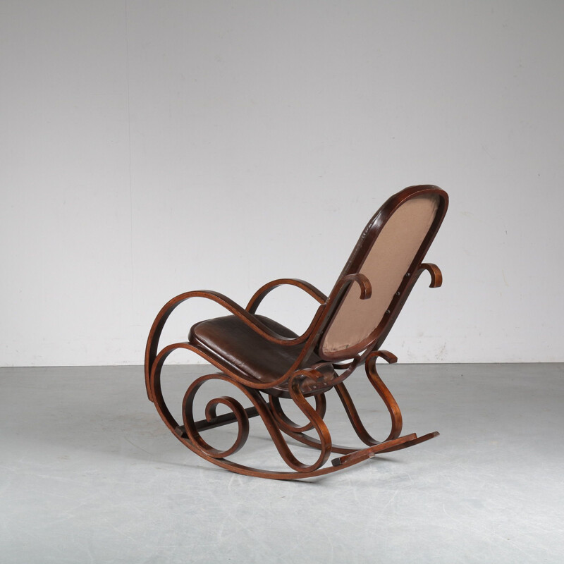 Silla mecedora vintage de Luigi Crassevig, Italia 1970