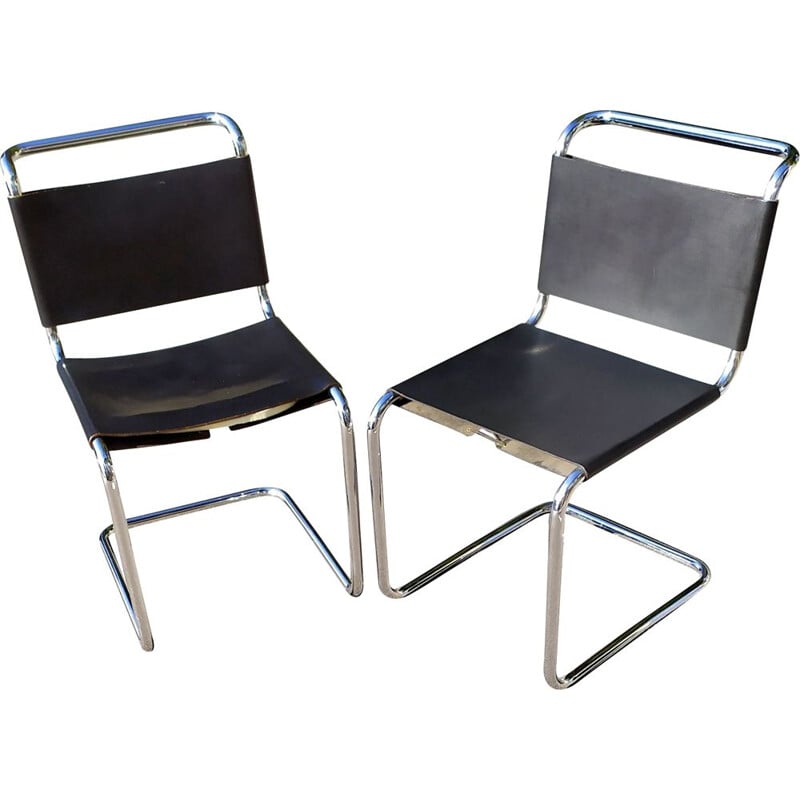Pair of vintage  Bauhaus Leather Spoleto Chairs from Knoll Inc Knoll International 1970s