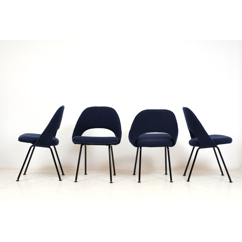 Set of 4 vintage "conference" chairs by Eero Saarinen knoll international 1960s