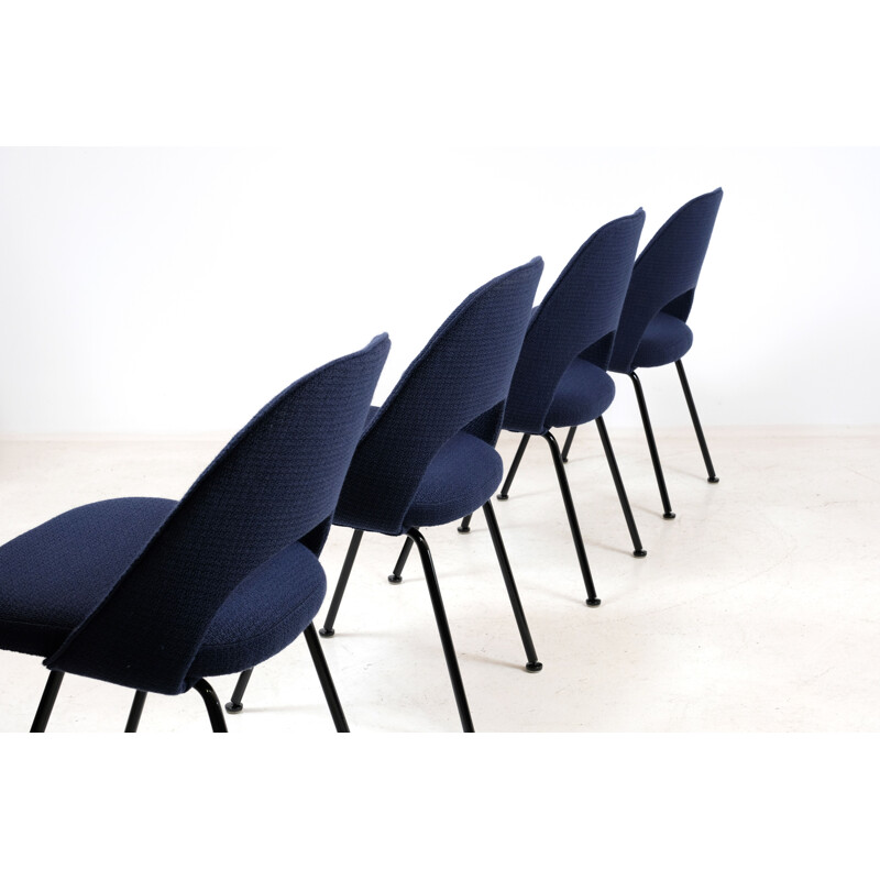 Set of 4 vintage "conference" chairs by Eero Saarinen knoll international 1960s