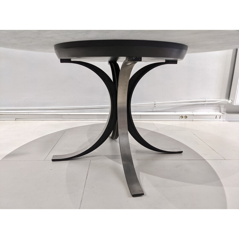 Vintage table in Carrara marble by Osvaldo Borsani for Tecno 1960