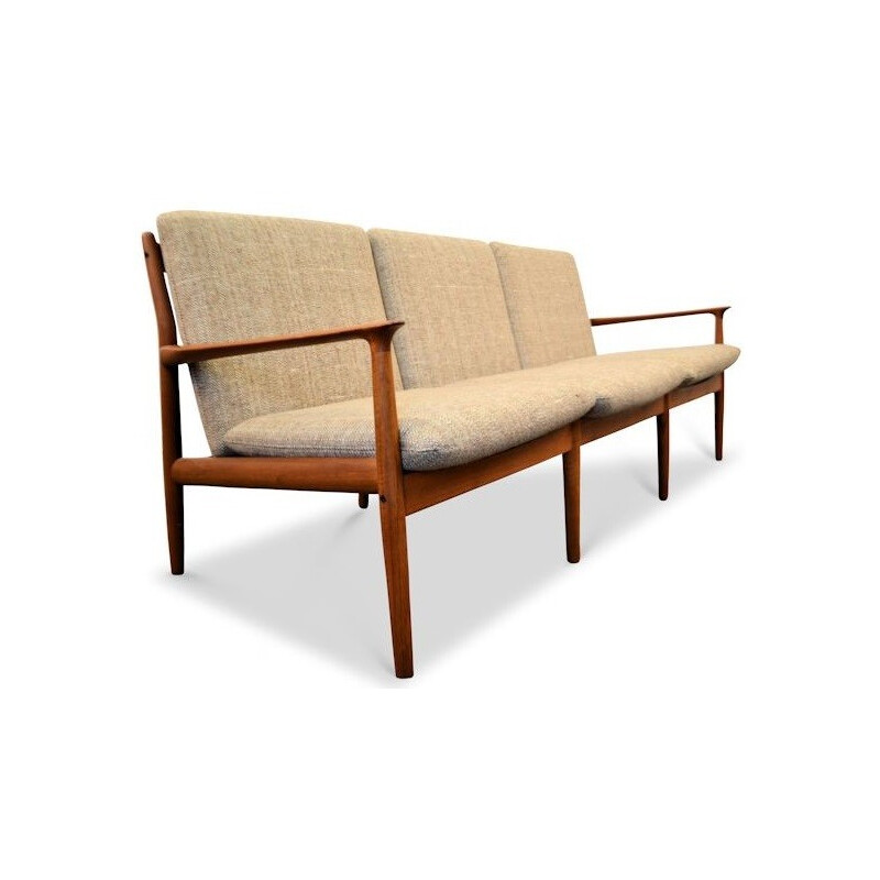 Glostrup Møbelfabrik 3-seater sofa in teak and beige fabric, Grete JALK - 1960s