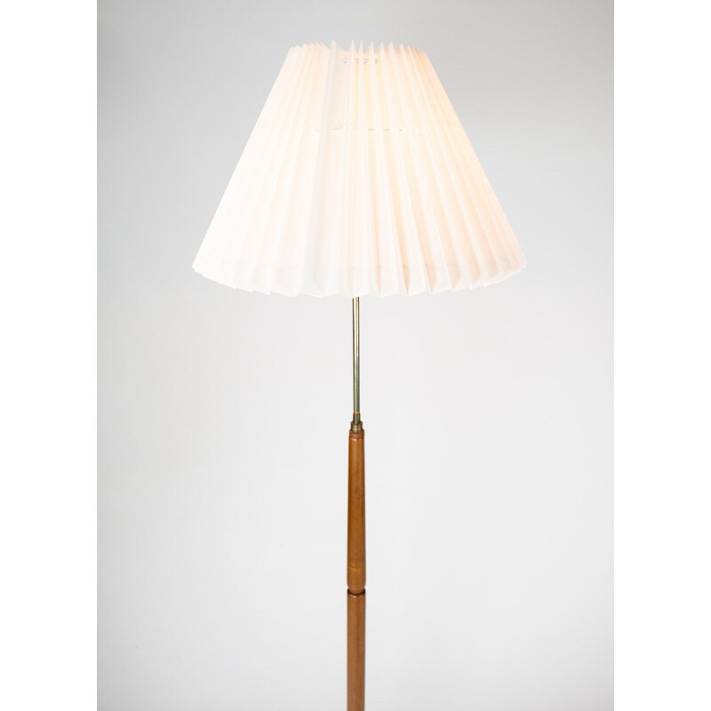 Vintage vloerlamp van teakhout en messing, Deens 1960