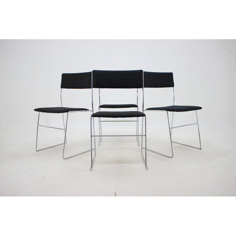 Lot de 4 chaises vintage minimaliste chromé, Tchécoslovaquie 1970