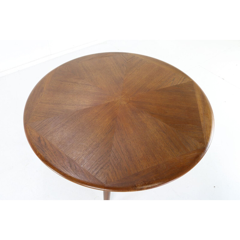 Vintage wooden coffee table with star inlay, Denmark
