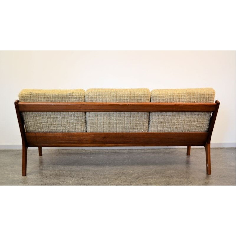 Cado "Senator" 3-seater sofa in teak and yellow fabric, Ole WANSCHER - 1960s