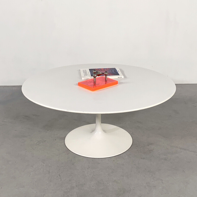 Vintage Tulip Coffee Table by Eero Saarinen for Knoll 1960s