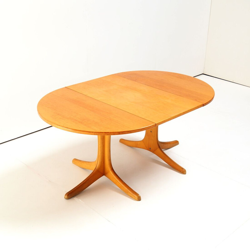 Vintage XL extendable table by Thonet with beautiful wear and tear 1970s
