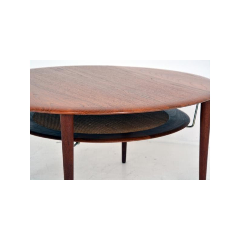 Round coffee table "FD 515" in teak, Peter HVIDT et Orla MOLGAARD NIELSEN - 1950s