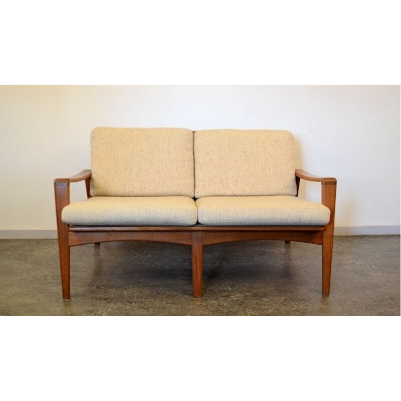 Comfort Mobel 2-seater sofa in teak and beige fabric, Arne Wahl IVERSEN - 1960s