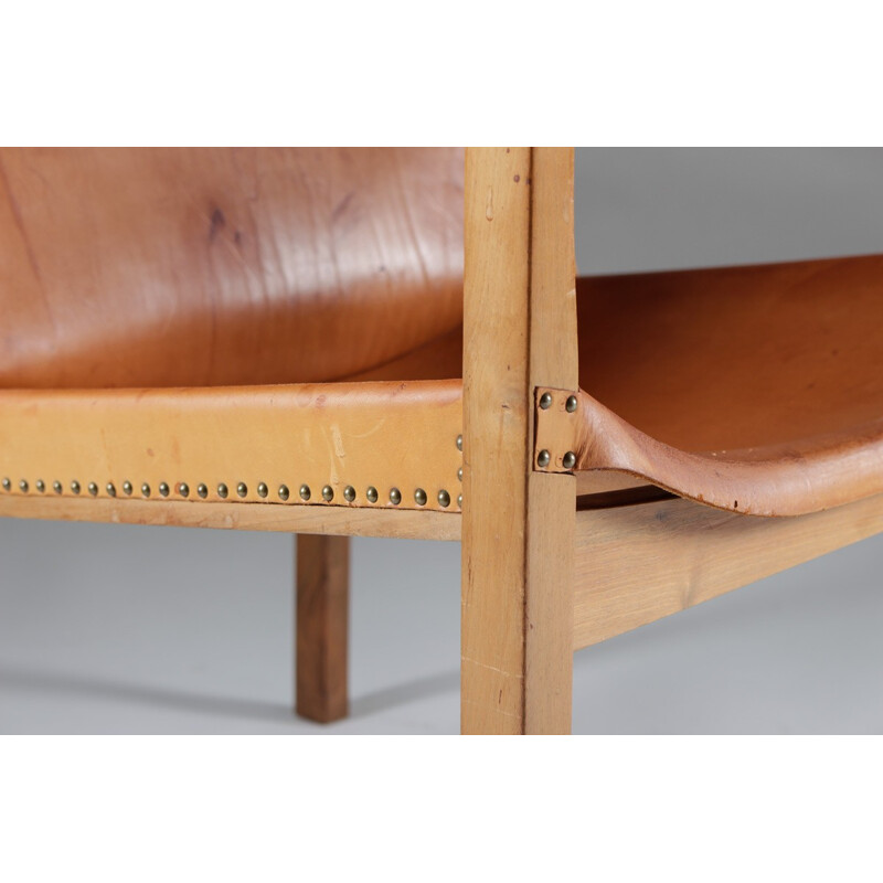 Light brown Scandinavian armchair in beech and leather, Egon JONASON - 1960s