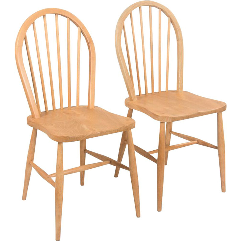 Pair of vintage Windsor chairs by Ercol, UK 1960s