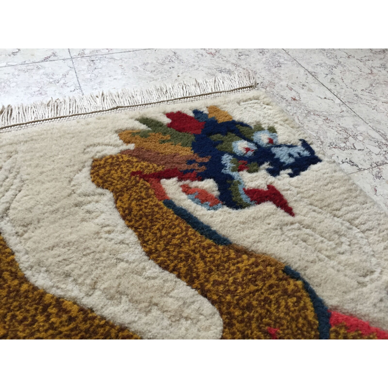 Vintage Gragon rug with Tibetan 1960s