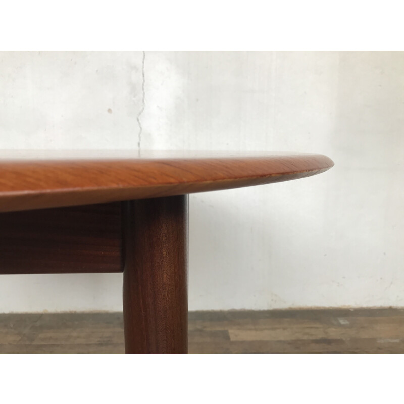 Vintage round teak table, Scandinavian 1960s