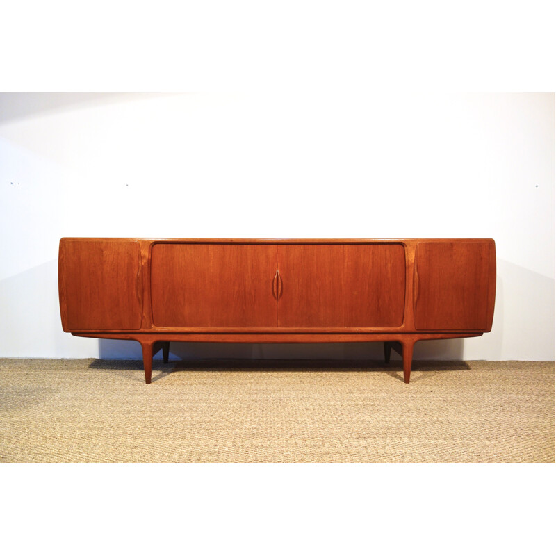 Scandinavian vintage sideboard by Johannes Andersen for Uldum Møbelfabrik & Samcom 1960