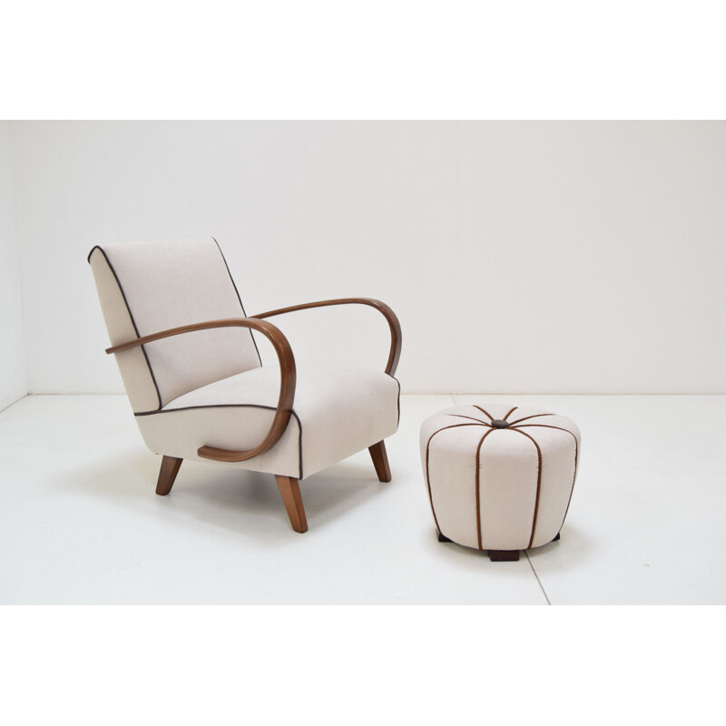 Vintage fauteuil en kruk van Jindrich Halabala, 1950