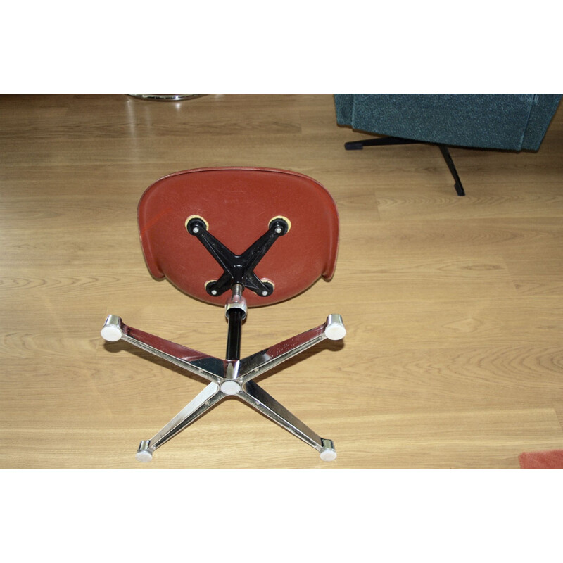 Vintage office chair for Eames & Miller 1960s