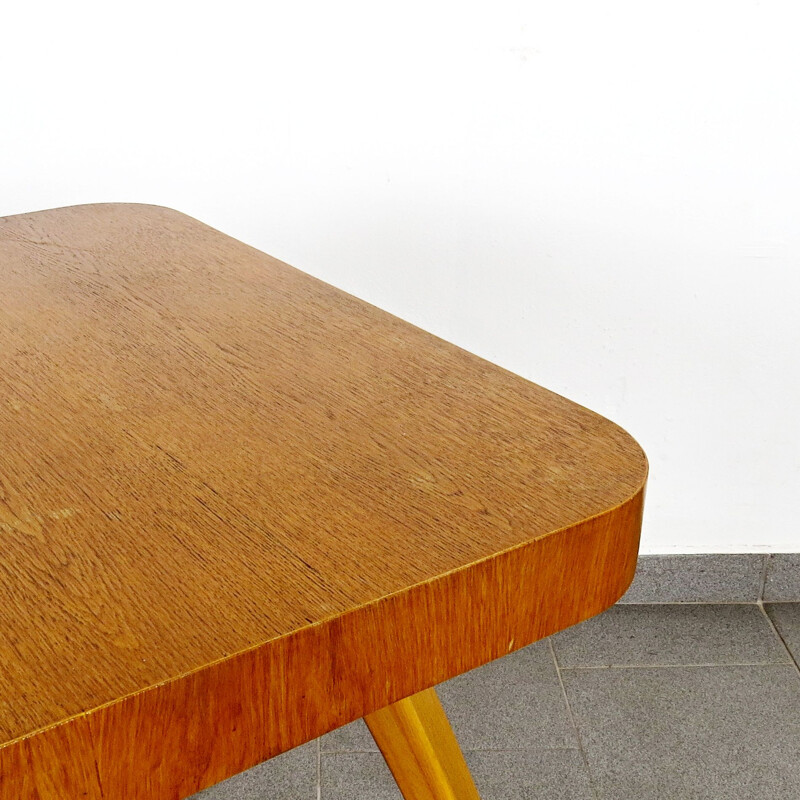 Vintage Coffe Table by Jindrich Halabala