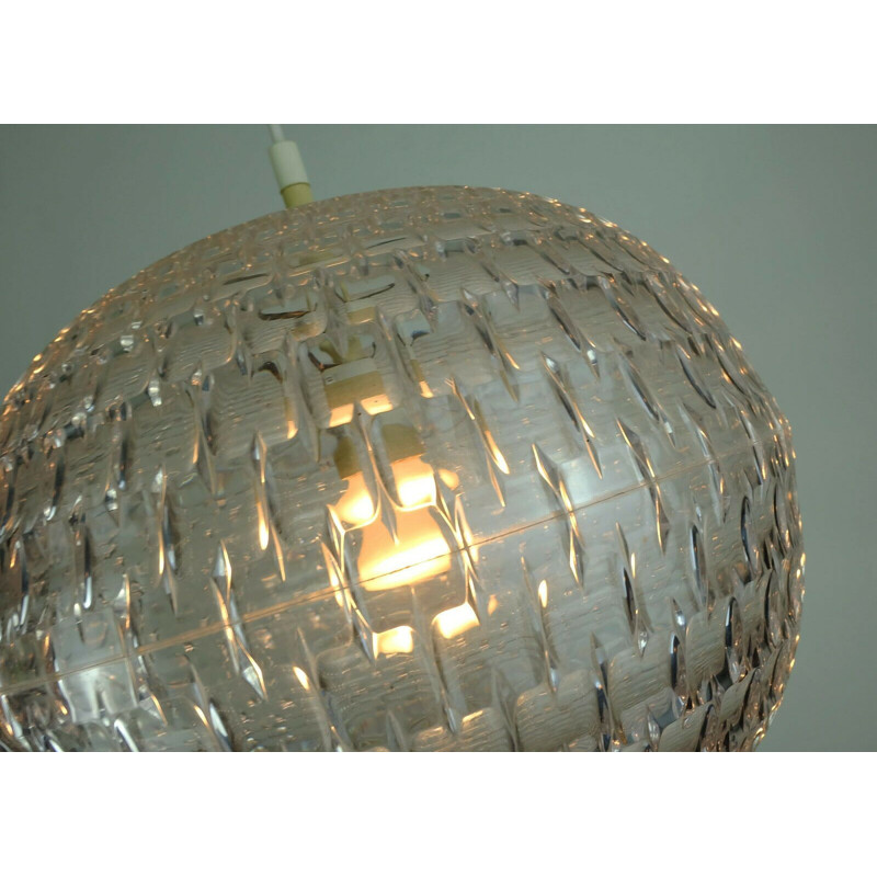 Vintage modern pendant light op art relief surface transparent plastic erco leuchten crystal look, Germany 1960s