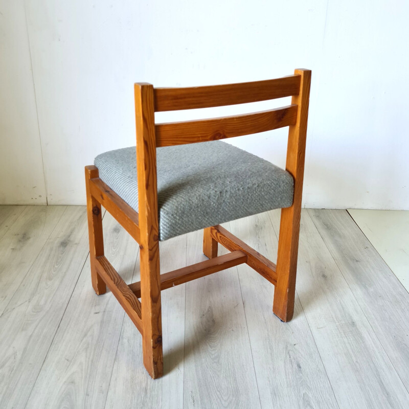 Set of 4 vintage modernist pine chairs, 1960