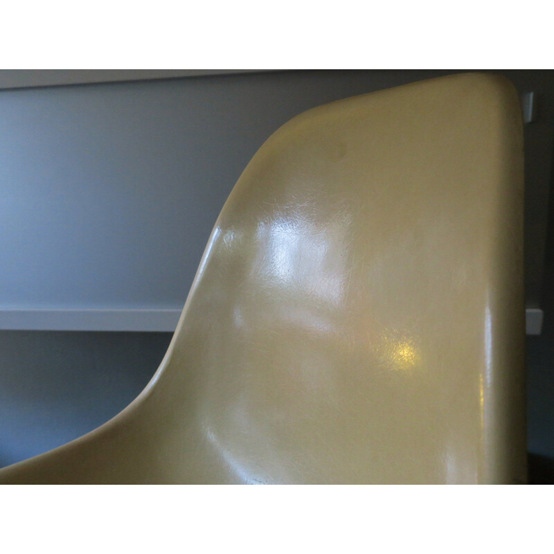 Chaise vintage DSX en fibre de verre par Charles & Ray Eames pour Herman Miller 1950