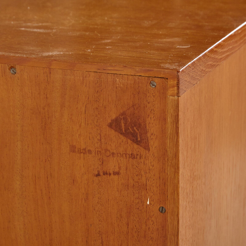 Credenza vintage in teak "RY 26" di Hans J. Wegner per Ry Møbelfabrik, Danimarca 1960