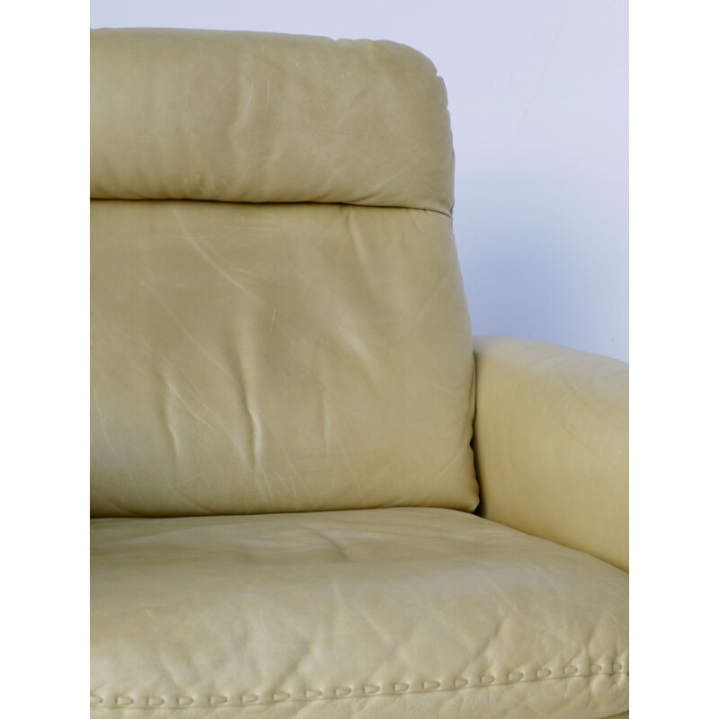 Large Vintage Adjustable Armchair and footstool  De Sede 1970