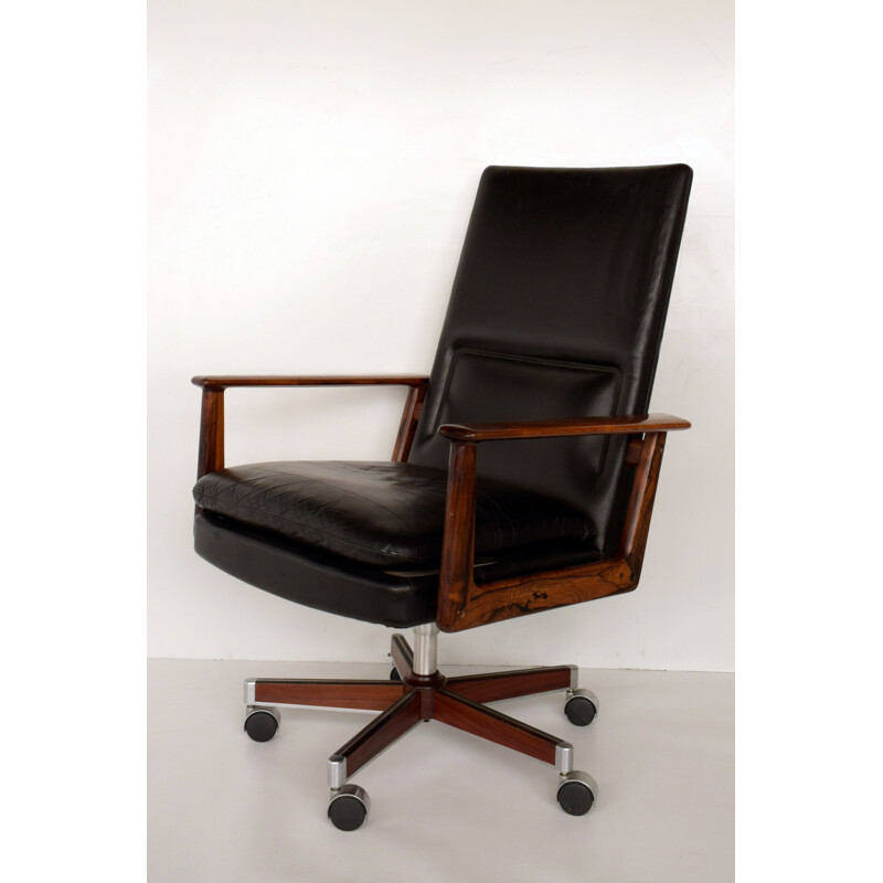 Fauteuil de bureau vintage de Arne Vodder cuir et palissandre pour Sibast, Danemark 1960