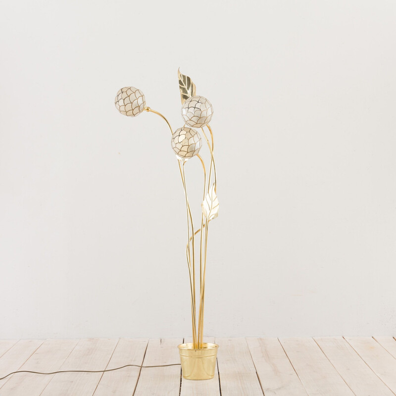 Vintage Brass floor lamp in the style of Tommaso Barbi with floral ornaments Italian