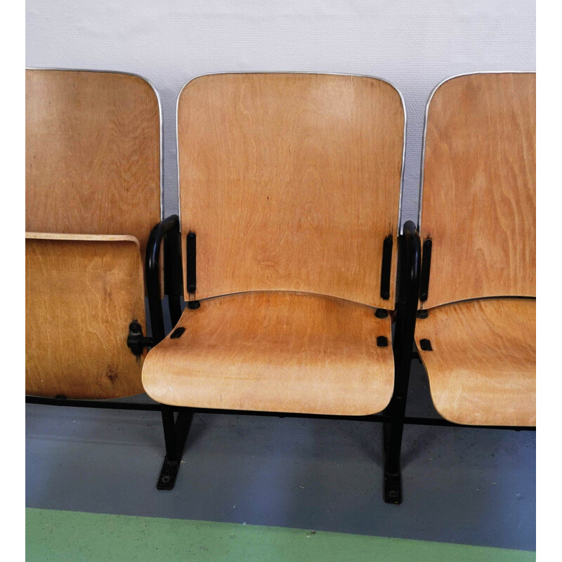 Tripli sedili pieghevoli da teatro vintage