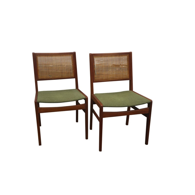 Pair of Mid Century Teak Chair, Danish Design With Wicker & Cover In Green From Sweden 1960s
