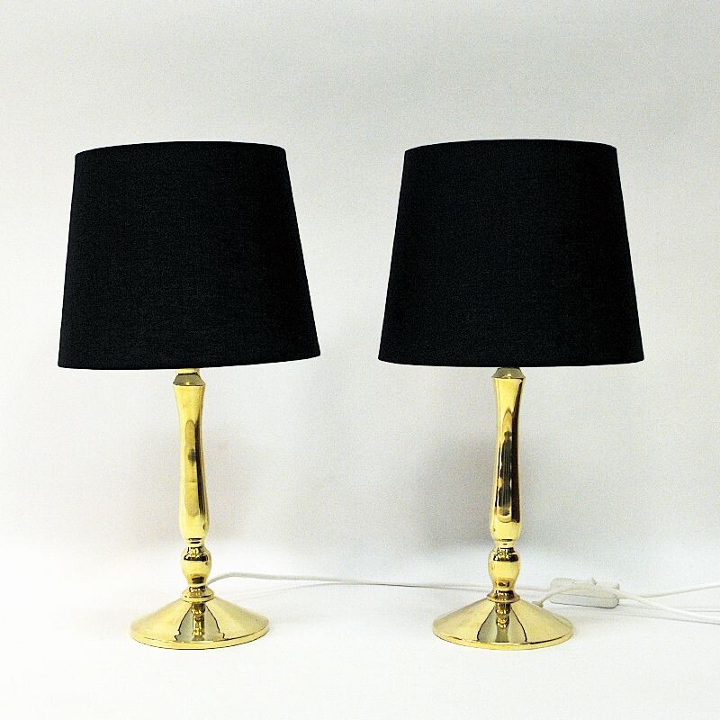 Paire de lampes de table Vintage Classic Brass de Scandinavie 1950